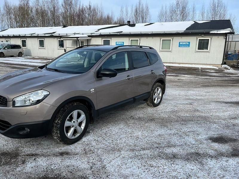 Begagnad Nissan Qashqai +2 130 HK (95 kW) 2013 SUV