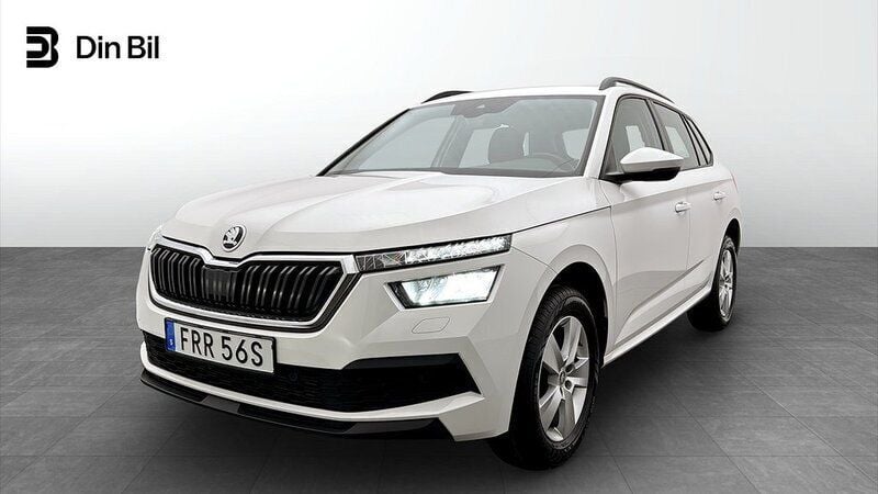 Vit (candy white) Begagnad 2023 Skoda Kamiq Ambition SUV | 219 900 kr (Marknadspris) - Bild 1/4
