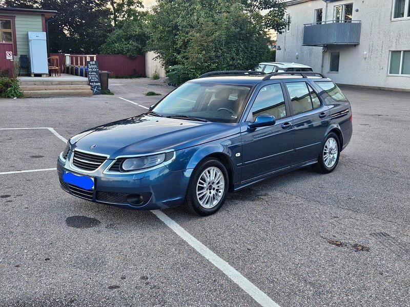 Blå Begagnad 2007 Saab 9-5 Kombi | 19 900 kr (Marknadspris) - Bild 1/4