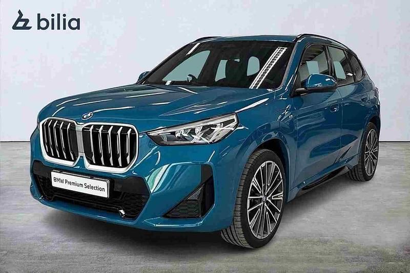 Blå Begagnad 2025 BMW X1 Shadowline SUV | 639 900 kr - Bild 1/1