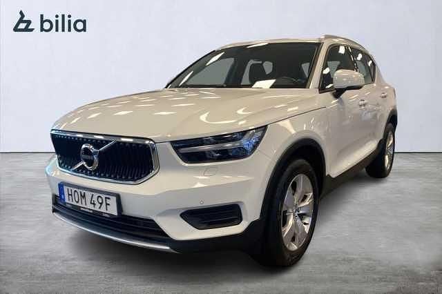 Vit Begagnad 2019 Volvo XC40 Momentum SUV | 229 900 kr (Marknadspris) - Bild 1/3