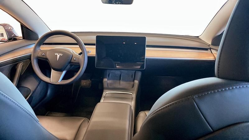 Begagnad Tesla Model 3 Long Range AWD 366 kW (498 HK) 2023 Grå Sedan