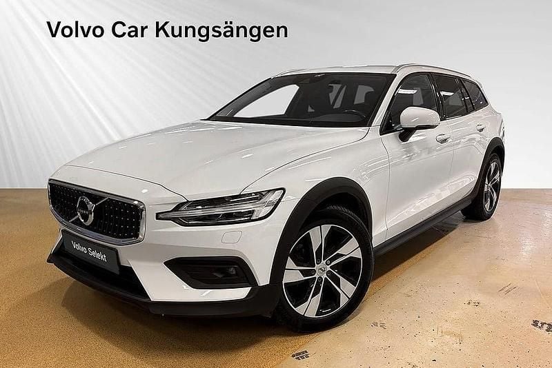 Vit Begagnad 2020 Volvo V60 CC Kombi | 319 900 kr (Marknadspris) - Bild 1/3