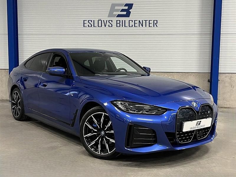 Begagnad BMW 340 Shadowline 29 kW (40 HK) 2022 Blå Sportkupé