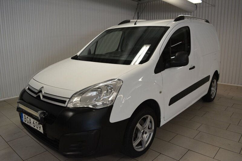 Vit Begagnad 2015 Citroën Berlingo Minibuss | 59 000 kr (Marknadspris) - Bild 1/3