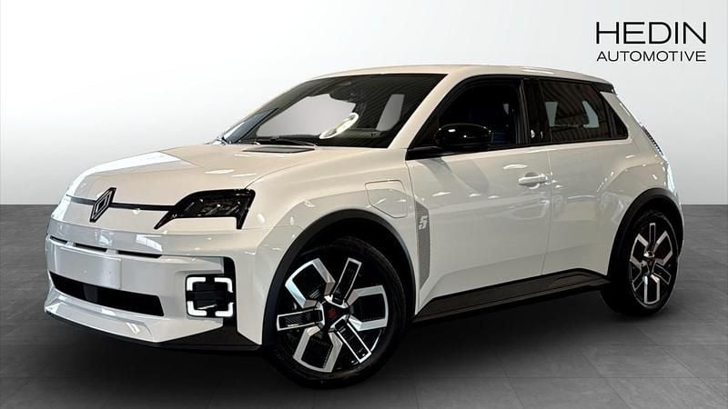 Vit (white) Ny 2025 Renault R5 Techno Halvkombi | 399 900 kr (Marknadspris) - Bild 1/4