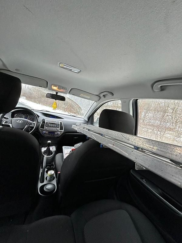 Begagnad Hyundai i20 84 HK (61 kW) 2013 Halvkombi