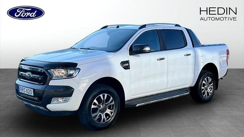 Vit (white) Begagnad 2017 Ford Ranger Wildtrack Pickup | 289 900 kr (Marknadspris) - Bild 1/4