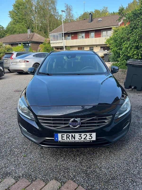 Begagnad Volvo V60 115 HK (84 kW) 2015 Kombi