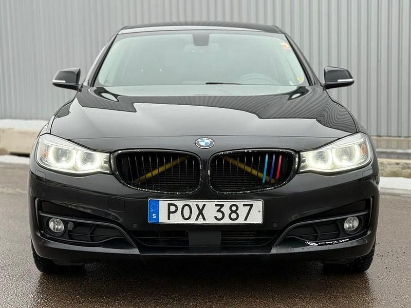 Begagnad BMW 320 Gran Turismo 184 HK (135 kW) 2014 Svart