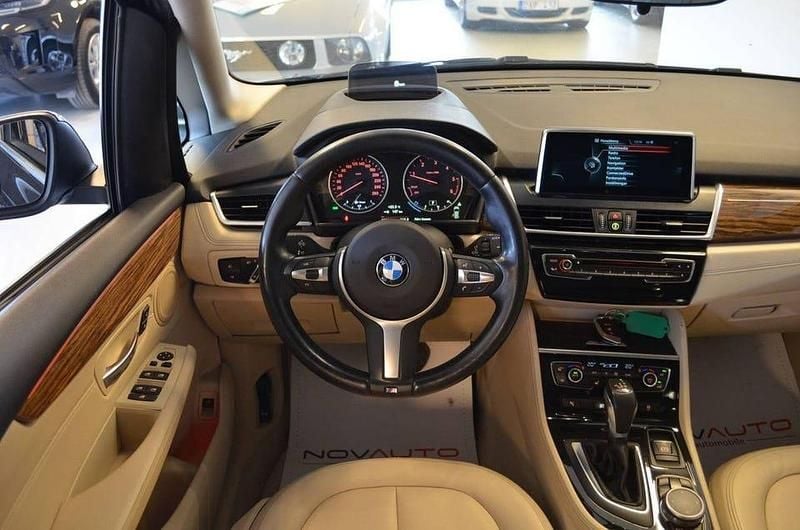 Begagnad BMW 218 Luxury Line 150 HK (110 kW) 2014 Sparkling brown metallic Kombi