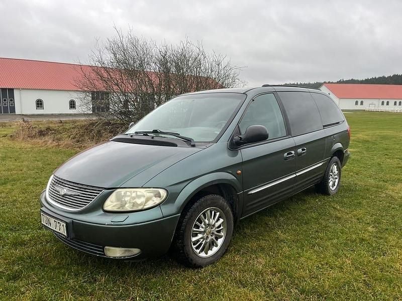 Begagnad 2003 Chrysler Grand Voyager Minibuss | 29 900 kr (Marknadspris) - Bild 1/4