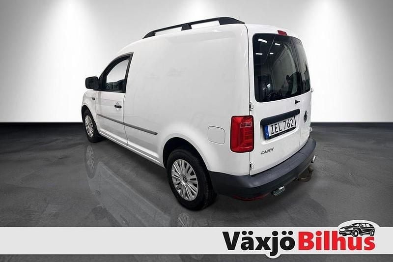Begagnad VW Caddy 75 HK (55 kW) 2018 Vit Minibuss