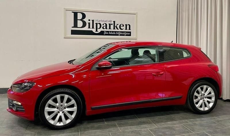 Begagnad VW Scirocco Style 160 HK (117 kW) 2009 Röd