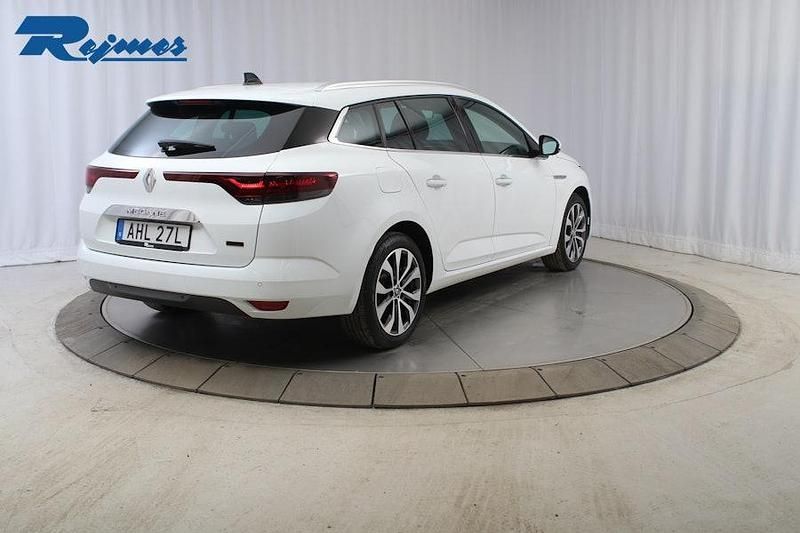 Begagnad Renault Mégane IV Techno 91 HK (66 kW) 2023 Vit Kombi