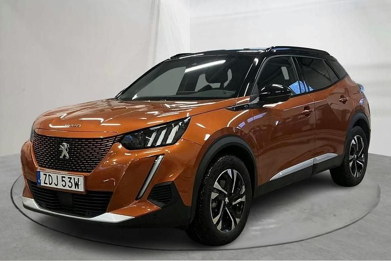 Begagnad Peugeot e-2008 GT 100 kW (136 HK) 2022 Orange SUV
