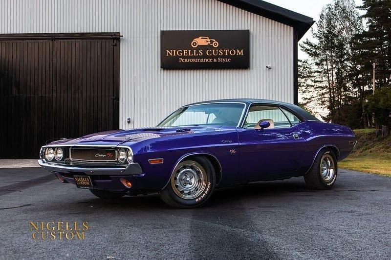Plum crazy Begagnad 1970 Dodge Challenger Sportkupé | 2 749 000 kr - Bild 1/4