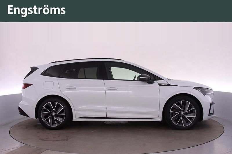 Begagnad Skoda Enyaq iV 194 kW (265 HK) 2022 Moon white metallic SUV