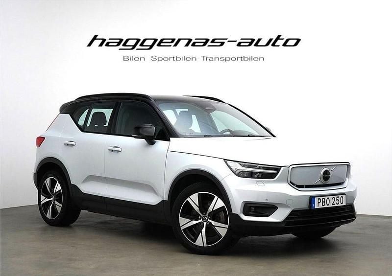 Silver Begagnad 2022 Volvo XC40 Plus SUV | 299 000 kr - Bild 1/4