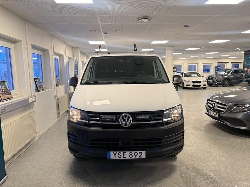 Begagnad VW T6 150 HK (110 kW) 2018 Vit Van