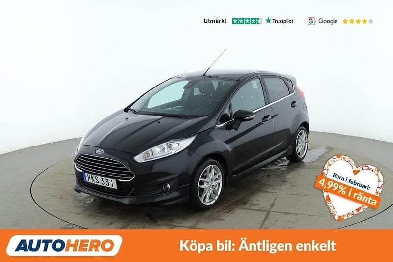 Begagnad Ford Fiesta Titanium 101 HK (74 kW) 2017 Svart Sedan