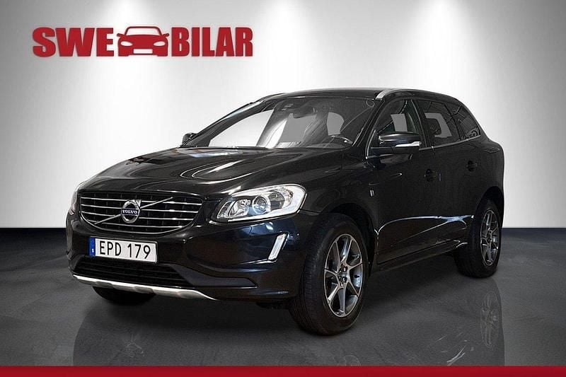 Svart Begagnad 2015 Volvo XC60 Momentum SUV | 119 900 kr (Bra pris) - Bild 1/4