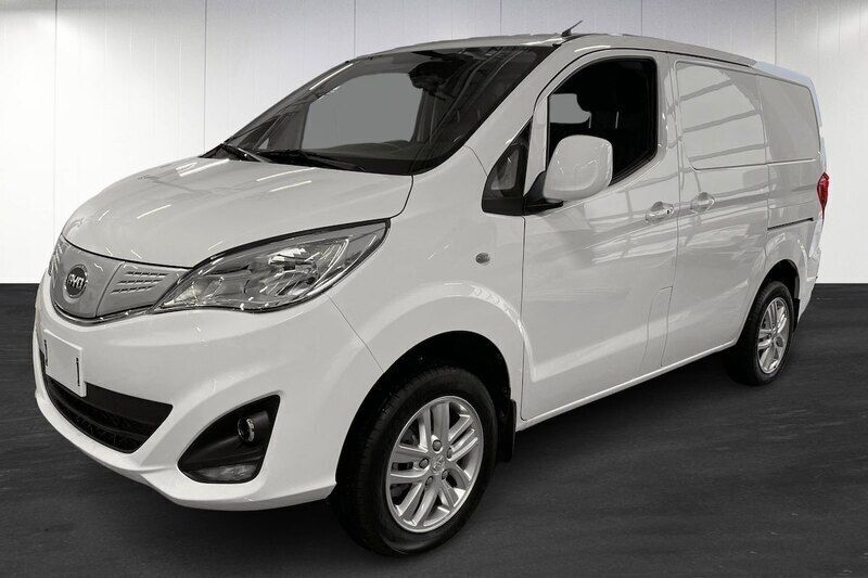Vit Begagnad 2023 BYD ETP3 | 279 900 kr - Bild 1/4
