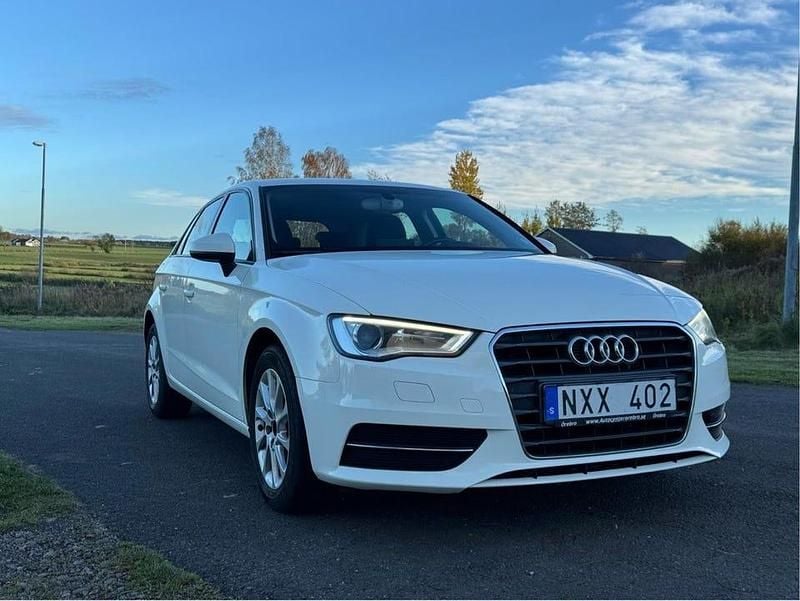Begagnad 2014 Audi A3 Attraction Kombi | 92 000 kr (Marknadspris) - Bild 1/4