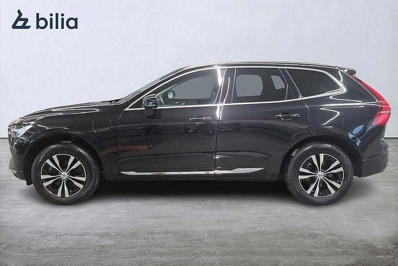 Begagnad Volvo XC60 Core 253 HK (186 kW) 2022 Svart SUV