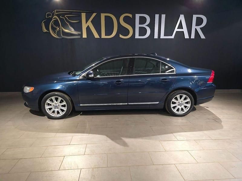 Blå Begagnad 2010 Volvo S80 Momentum Sedan | 99 800 kr (Marknadspris) - Bild 1/4