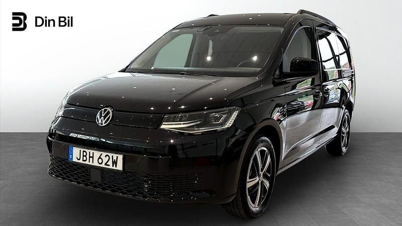 Svart (deep black pärleffekt) Ny 2025 VW Caddy Maxi Minibuss | 481 625 kr (Lite dyr) - Bild 1/4