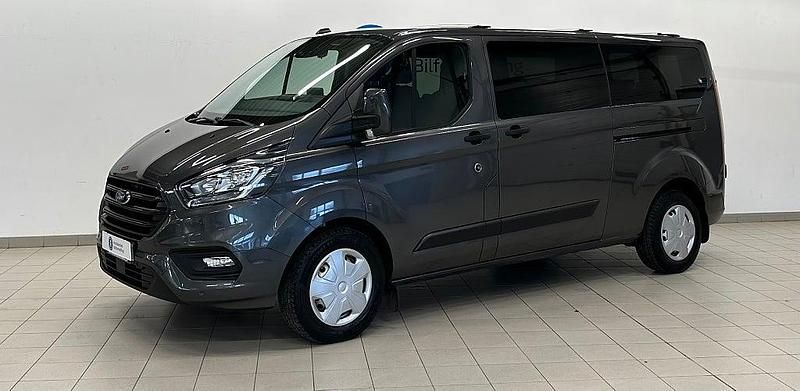 Grå Begagnad 2022 Ford Transit Custom Kombi | 339 900 kr (Dyr) - Bild 1/4