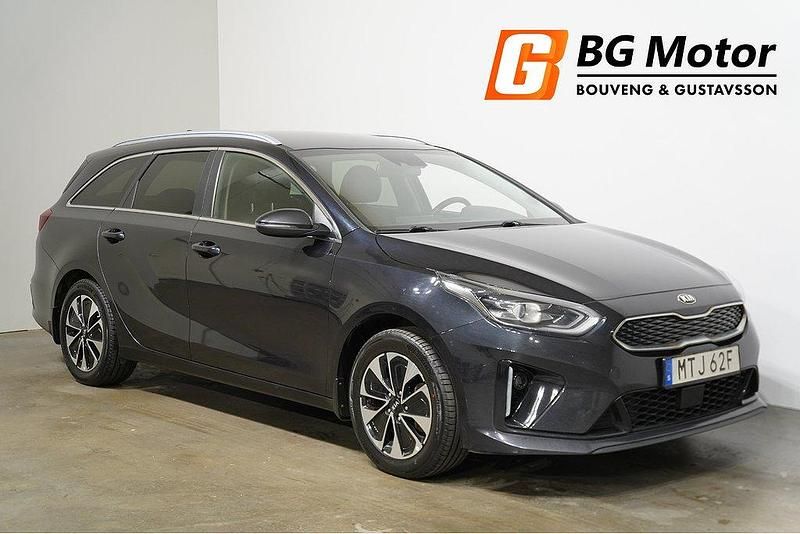 Svart Begagnad 2020 Kia Ceed Sportswagon Kombi | 149 700 kr (Marknadspris) - Bild 1/4