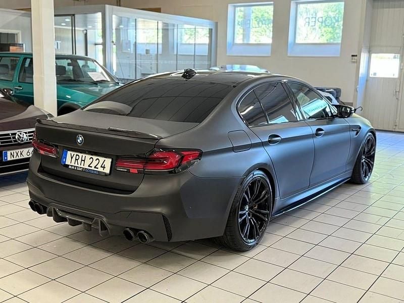 Begagnad BMW M5 Competition Edition 626 HK (460 kW) 2018 Svart Sedan