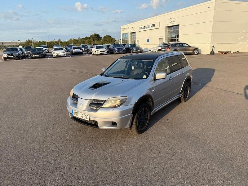 Silver Begagnad 2005 Mitsubishi Outlander SUV | 35 000 kr - Bild 1/4