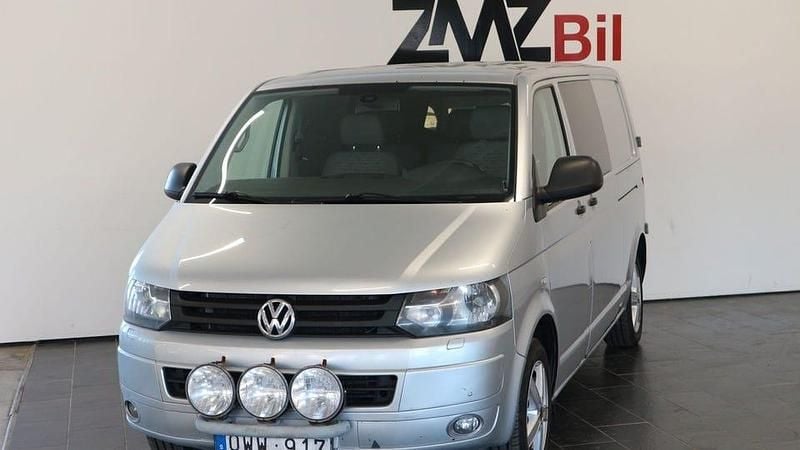 Silver Begagnad 2011 VW T5 Van | 124 900 kr (Dyr) - Bild 1/4