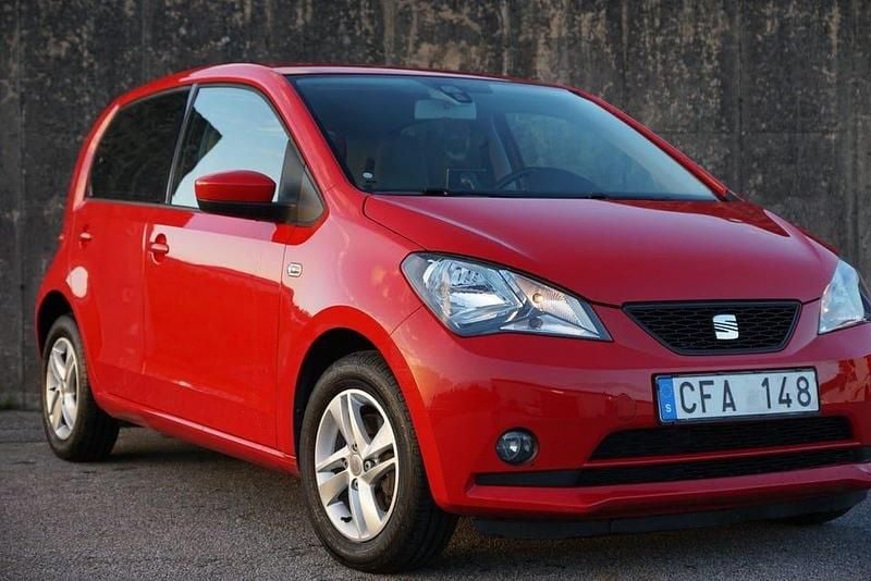 Begagnad Seat Mii 68 HK (50 kW) 2013 Röd Halvkombi