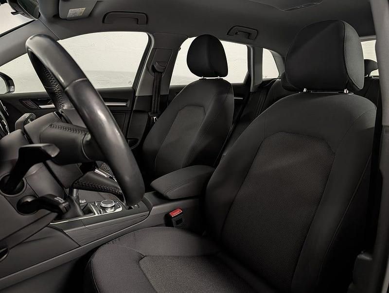 Begagnad Audi A3 Proline 150 HK (110 kW) 2020 Svart Sedan