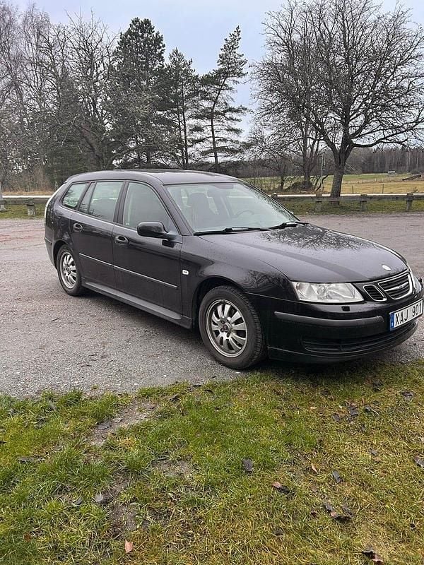 Begagnad 2006 Saab 9-3 Kombi | 44 000 kr (Marknadspris) - Bild 1/4