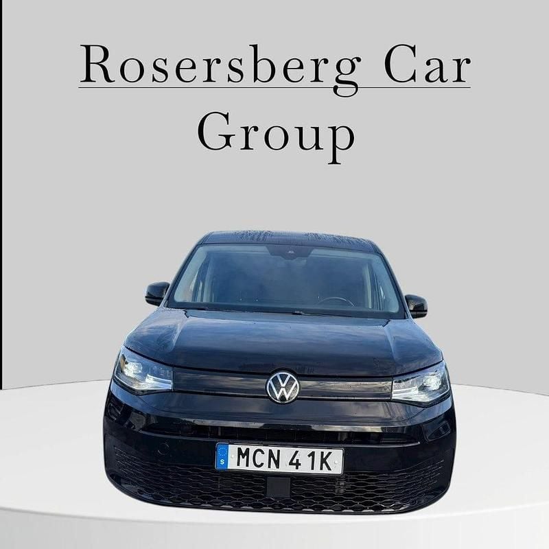 Begagnad VW Caddy 122 HK (89 kW) 2021 Svart Minibuss