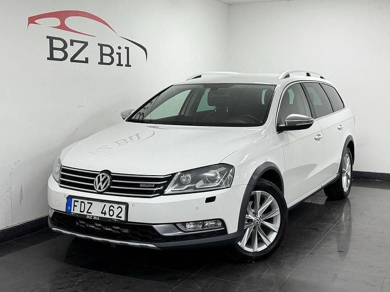 Vit Begagnad 2013 VW Passat Alltrack Kombi | 89 900 kr (Bra pris) - Bild 1/4