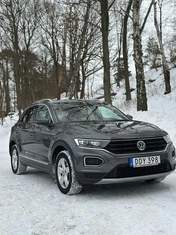 Begagnad 2018 VW T-Roc SUV | 185 000 kr (Bra pris) - Bild 1/4