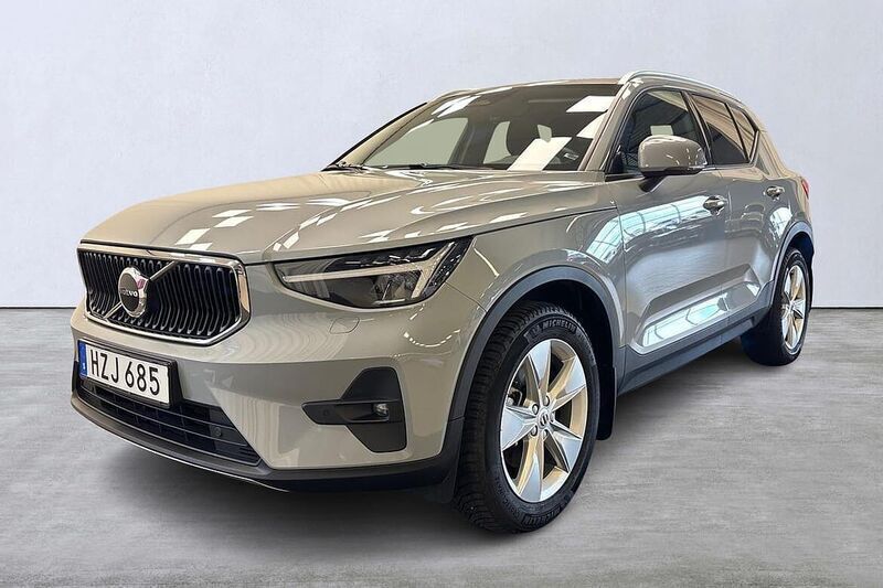 Begagnad 2024 Volvo XC40 SUV | 345 000 kr (Marknadspris) - Bild 1/4