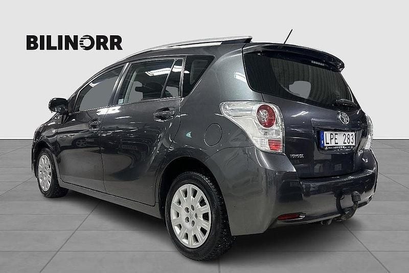 Begagnad Toyota Verso Business Edition 128 HK (94 kW) 2010 Mörkgrå Minibuss