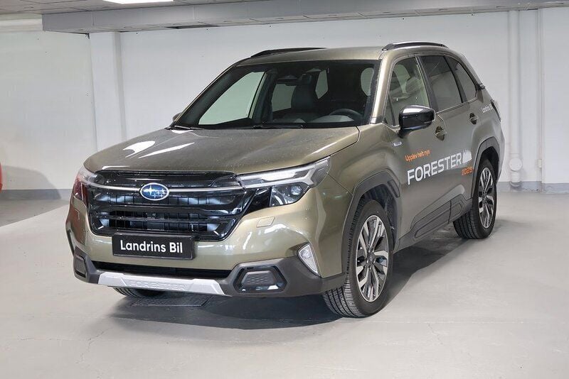 Grön Ny 2024 Subaru Forester SUV | 459 000 kr (Marknadspris) - Bild 1/4