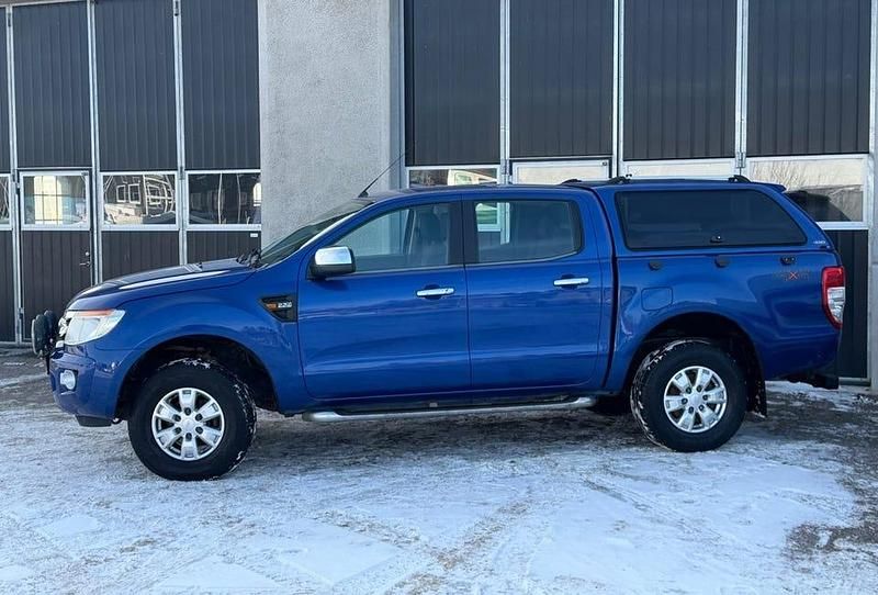 Begagnad Ford Ranger 150 HK (110 kW) 2012 Blå Pickup