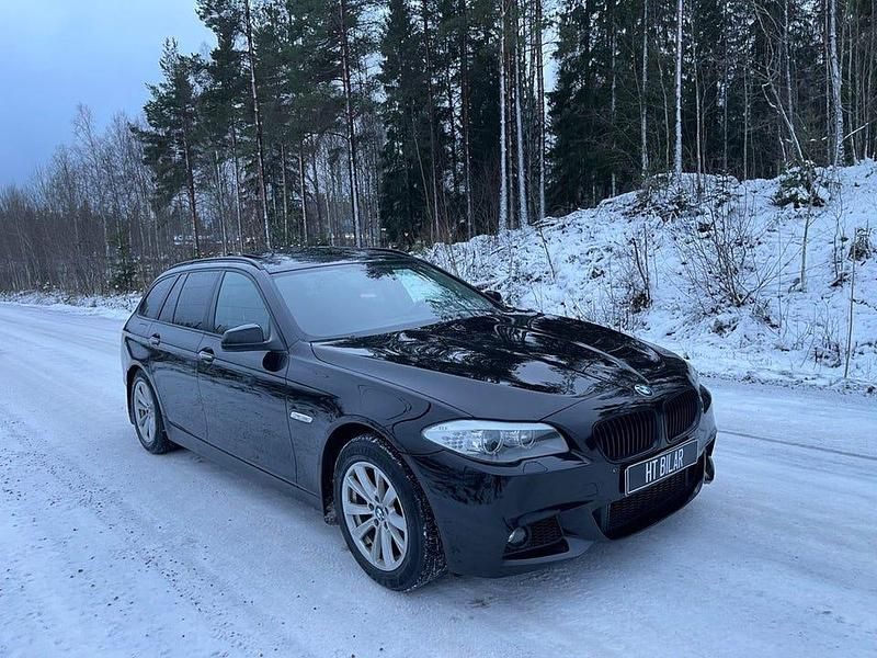 Begagnad BMW 520 M Sport 184 HK (135 kW) 2010 Svart Kombi