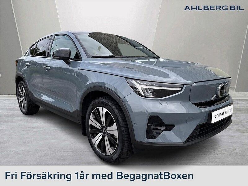 Grå Begagnad 2022 Volvo EC40 Ultimate SUV | 379 500 kr (Superpris) - Bild 1/3