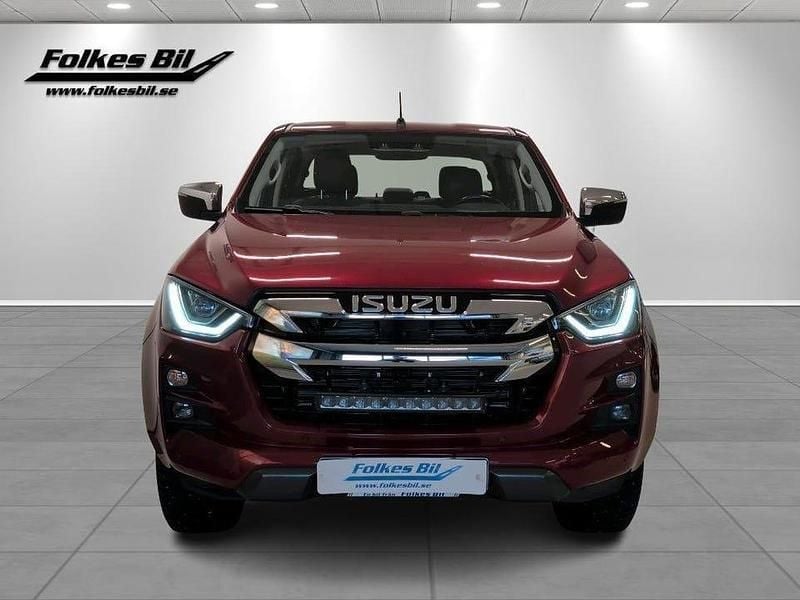 Begagnad Isuzu D-Max 163 HK (119 kW) 2021 Red spinel metallic Pickup