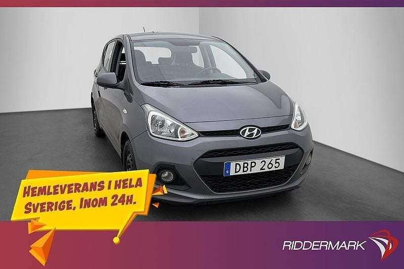 Grå Begagnad 2015 Hyundai i10 Halvkombi | 109 900 kr - Bild 1/3